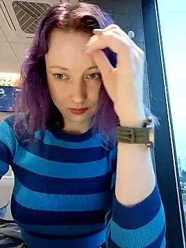 Snapshot of Frost_foxy chatting on December 3, 8:16 am Frost foxy online show from December 3, 8:16 am