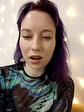 Snapshot of Frost_foxy chatting on December 31, 11:42 am Frost foxy online show from December 31, 11:42 am