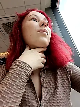 Snapshot of Frost_foxy chatting on March 7, 7:08 am Frost foxy online show from March 7, 7:08 am