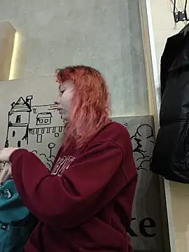 Snapshot of Frost_foxy chatting on November 30, 3:10 am Frost foxy online show from November 30, 3:10 am