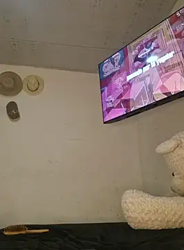 DAELAA online show from January 8, 10:16 pm