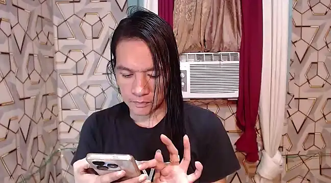 tshugecumxxx online show from January 11, 12:50 pm