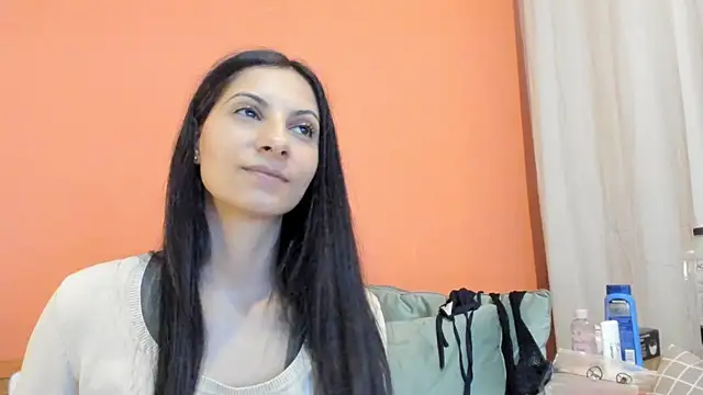 Snapshot of Dirty-Bya chatting on May 13, 7:22 pm Dirty-Bya online show from May 13, 7:22 pm