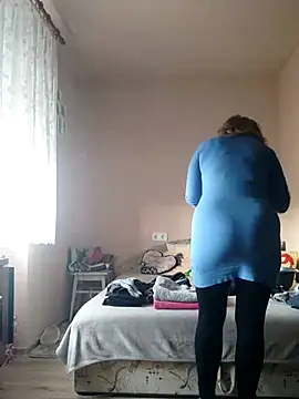 Snapshot of Elza01 chatting on March 16, 7:37 am Elza01 online show from March 16, 7:37 am