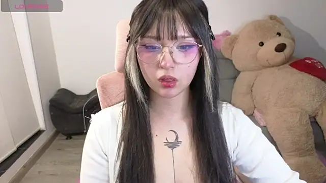 KuroChan420 online show from March 11, 3:56 am