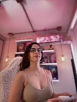 Zoe Bae online show from May 24, 8:14 pm