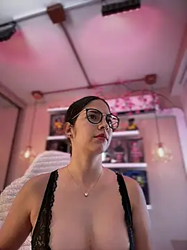 Zoe Bae online show from July 16, 2:17 am