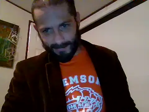 Snapshot of Sitonmyface2020@xh chatting on March 10, 6:49 am Sitonmyface2020xh online show from March 10, 6:49 am