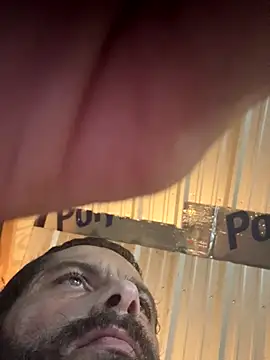 Snapshot of Sitonmyface2020@xh chatting on September 22, 6:10 pm Sitonmyface2020xh online show from September 22, 6:10 pm