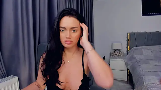 Snapshot of jessykmxx chatting on February 17, 5:10 pm jessykmxx online show from February 17, 5:10 pm