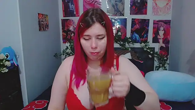 Snapshot of MikaMoonn chatting on February 9, 2:38 am MikaMoonn online show from February 9, 2:38 am