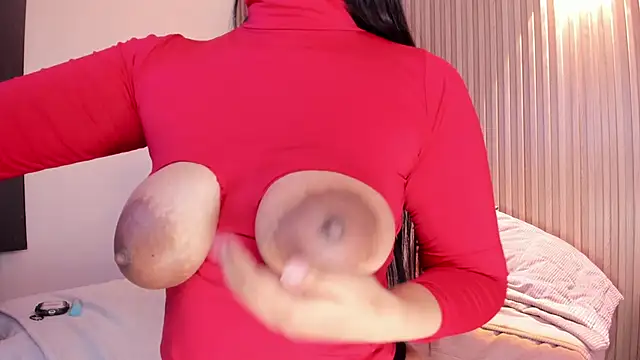 Snapshot of AMELIE_xx chatting on October 24, 4:36 pm AMELIE xx online show from October 24, 4:36 pm