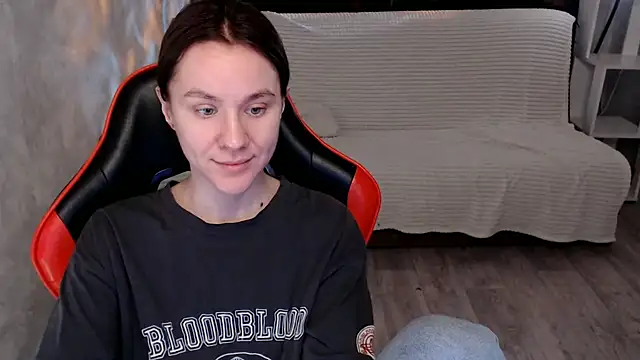 Mila Jon online show from December 2, 3:01 am