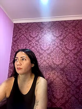 Snapshot of juliana_diaz chatting on October 20, 11:21 am juliana diaz online show from October 20, 11:21 am