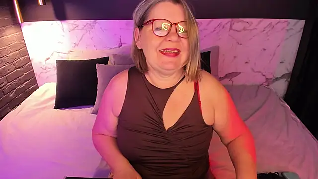 Shannonshine online show from November 25, 5:29 am