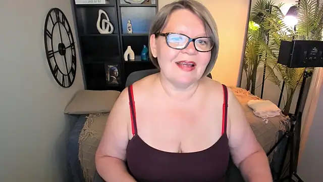 Shannonshine online show from June 8, 1:22 pm