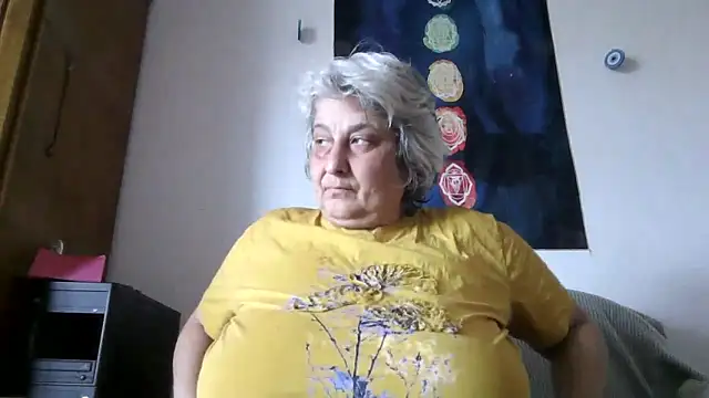 ExquisiteMature online show from April 24, 9:56 am