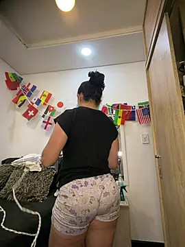 carolgaita online show from July 6, 11:18 am