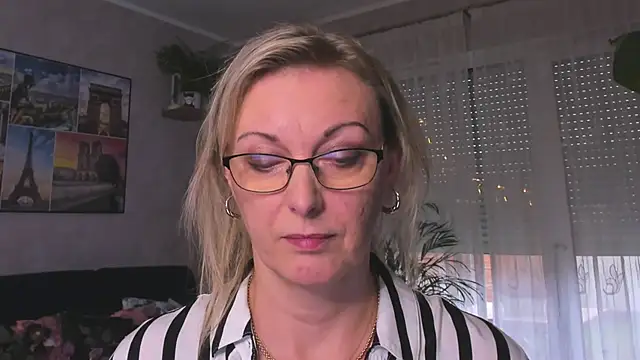 Snapshot of vanessa_chat chatting on January 23, 2:39 pm vanessa chat online show from January 23, 2:39 pm