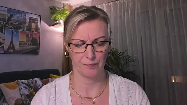 Snapshot of vanessa_chat chatting on February 12, 6:30 pm vanessa chat online show from February 12, 6:30 pm