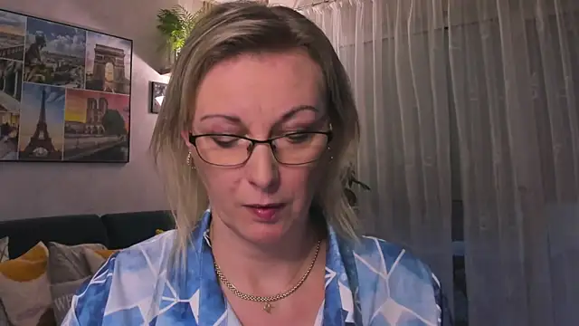 Snapshot of vanessa_chat chatting on February 25, 5:47 pm vanessa chat online show from February 25, 5:47 pm