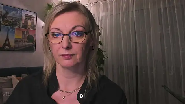 Snapshot of vanessa_chat chatting on March 3, 5:29 pm vanessa chat online show from March 3, 5:29 pm