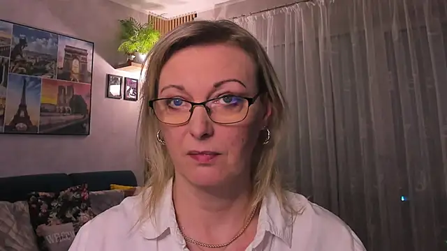 Snapshot of vanessa_chat chatting on March 20, 5:47 pm vanessa chat online show from March 20, 5:47 pm
