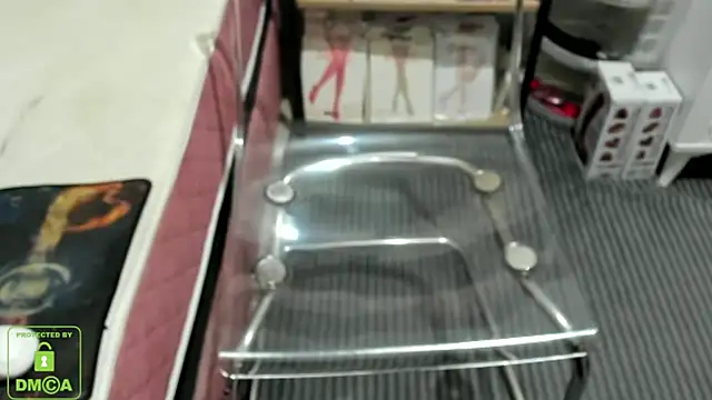 Snapshot of bisexyelizz chatting on November 21, 9:35 pm bisexyelizz online show from November 21, 9:35 pm