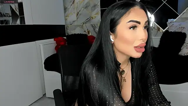 Snapshot of mistress_meryem chatting on March 21, 2:39 am mistress meryem online show from March 21, 2:39 am