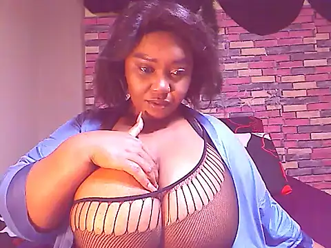 Snapshot of BustySavita chatting on January 7, 8:42 pm BustySavita online show from January 7, 8:42 pm