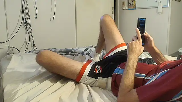 Snapshot of midnight0069 chatting on February 17, 3:20 pm midnight0069 online show from February 17, 3:20 pm