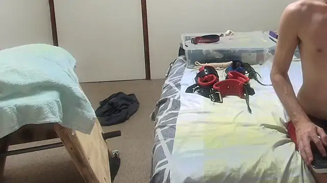 Snapshot of midnight0069 chatting on October 25, 12:07 am midnight0069 online show from October 25, 12:07 am