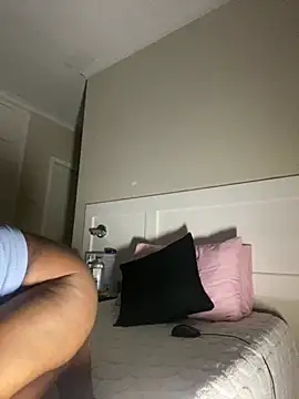 LuciousLips96 online show from August 3, 6:33 pm