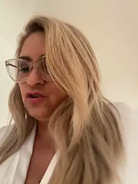 x elena x online show from January 29, 1:17 pm