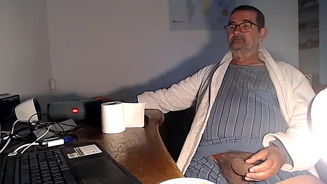 silvio-aus-luzern-CH online show from October 3, 5:59 am