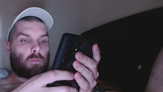 Snapshot of florida0217 chatting on December 27, 6:42 pm florida0217 online show from December 27, 6:42 pm