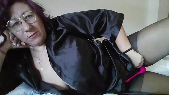 milkarock online show from April 30, 9:48 am