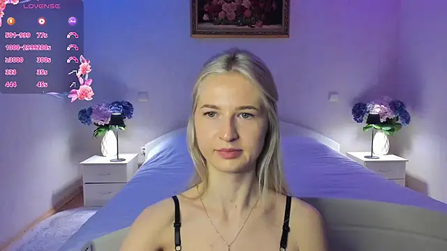 AnnaCarrera online show from April 29, 8:26 pm