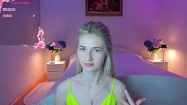 AnnaCarrera online show from June 20, 8:22 pm
