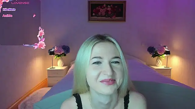 AnnaCarrera online show from July 2, 8:15 pm