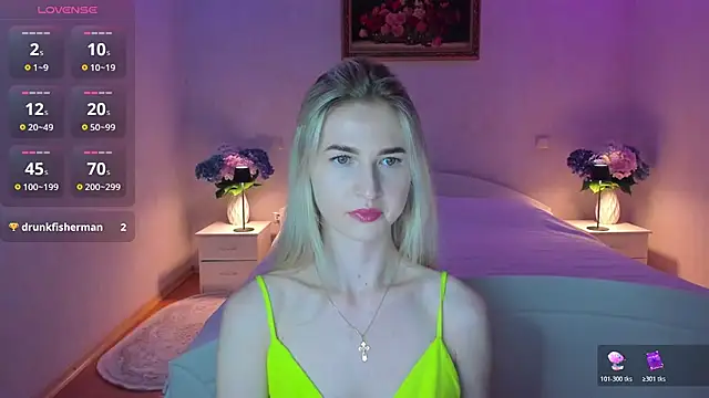 AnnaCarrera online show from August 5, 8:33 pm