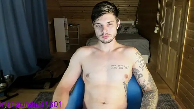 maks wolfis online show from September 11, 9:15 pm