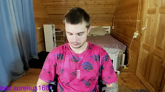 maks wolfis online show from December 4, 6:49 pm