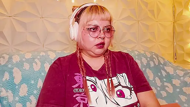 Satyn doll online show from May 15, 11:34 pm