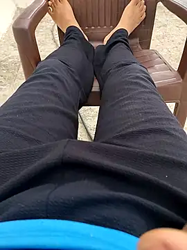 indianguy21 online show from July 21, 6:49 am