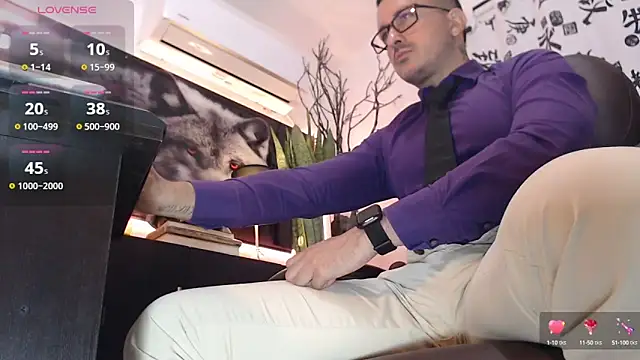 Snapshot of randyluke chatting on December 4, 11:52 am randyluke online show from December 4, 11:52 am