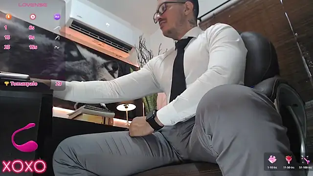 Snapshot of randyluke chatting on November 12, 7:46 pm randyluke online show from November 12, 7:46 pm