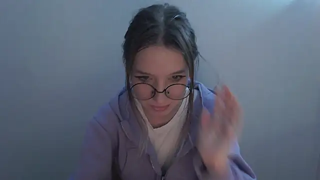 Snapshot of _Hanna_Moon_ chatting on December 18, 9:04 am Hanna Moon online show from December 18, 9:04 am