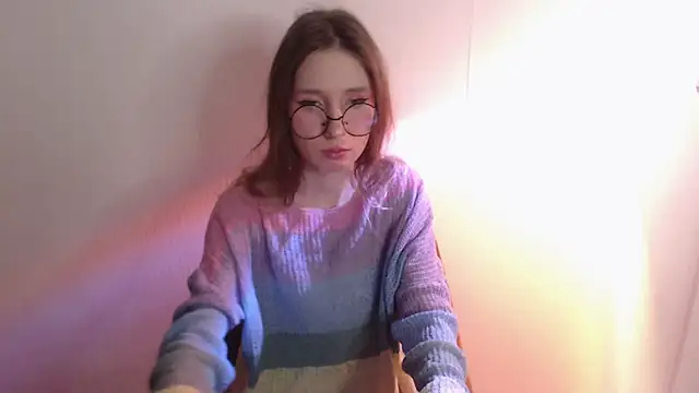  Hanna Moon  online show from May 4, 12:23 pm