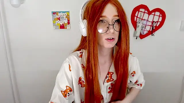  Hanna Moon  online show from July 6, 1:08 pm
